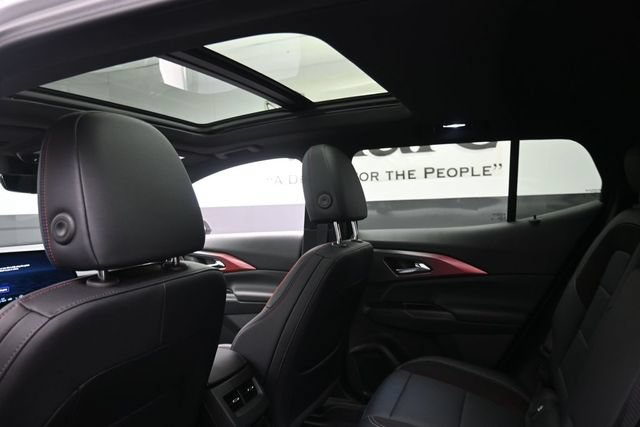 Used 2025 Chevrolet Equinox EV RS w/ Active Safety Package 3 FWD image 24