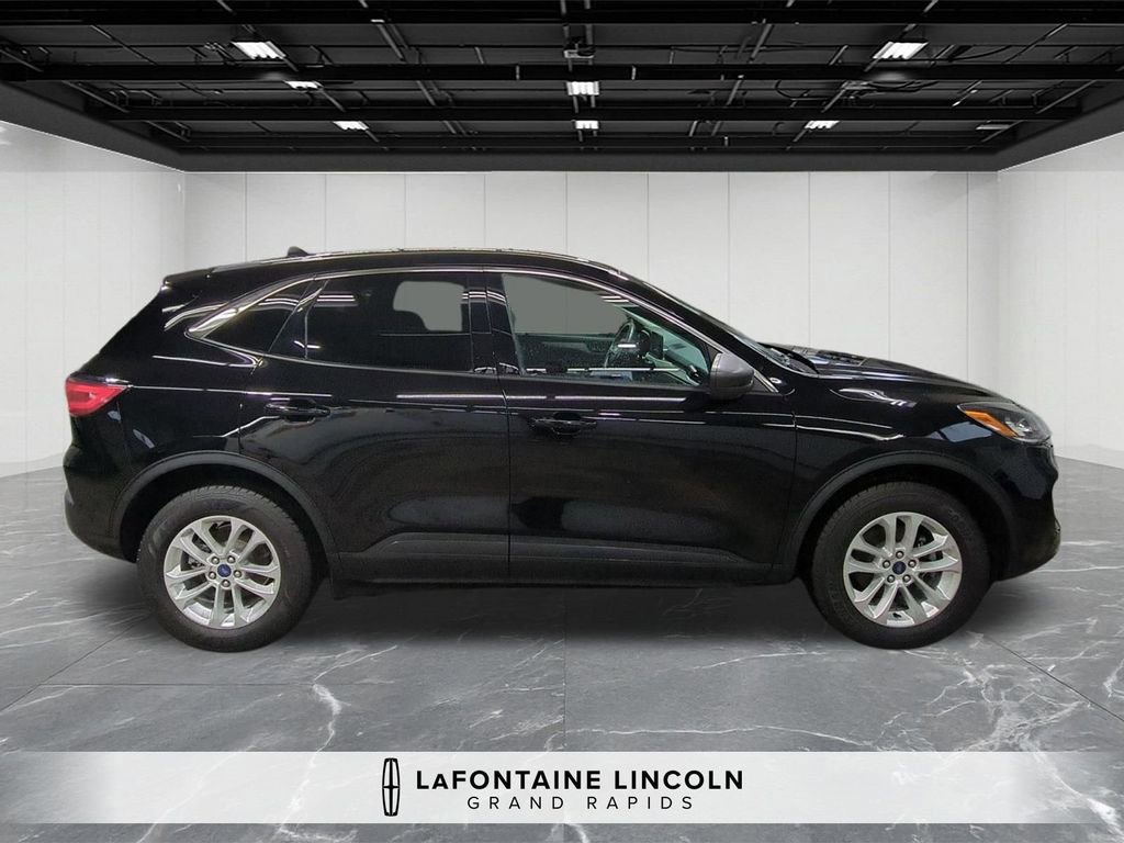 Used 2022 Ford Escape SE w/ Convenience Package image 7