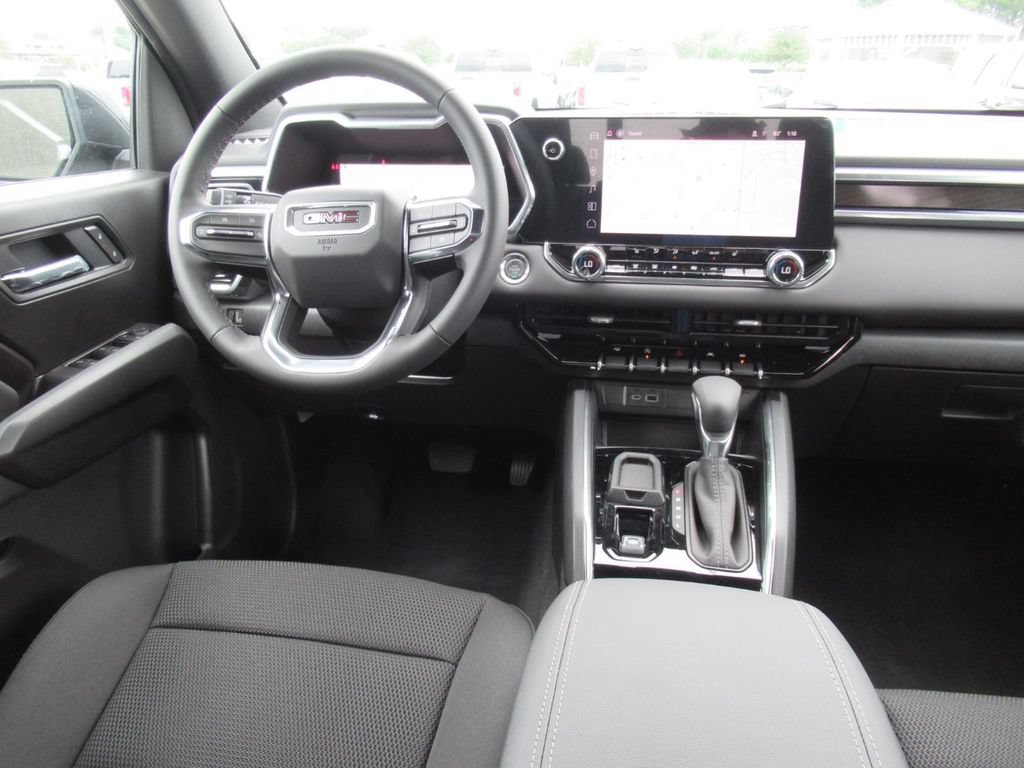 New 2026 GMC Canyon Elevation w/ Convenience Package RWD image 13
