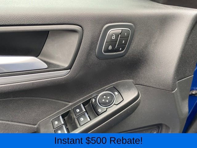 Used 2023 Ford Escape Platinum image 17