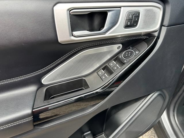 Used 2022 Ford Explorer ST w/ Equipment Group 401A AWD/4WD image 21
