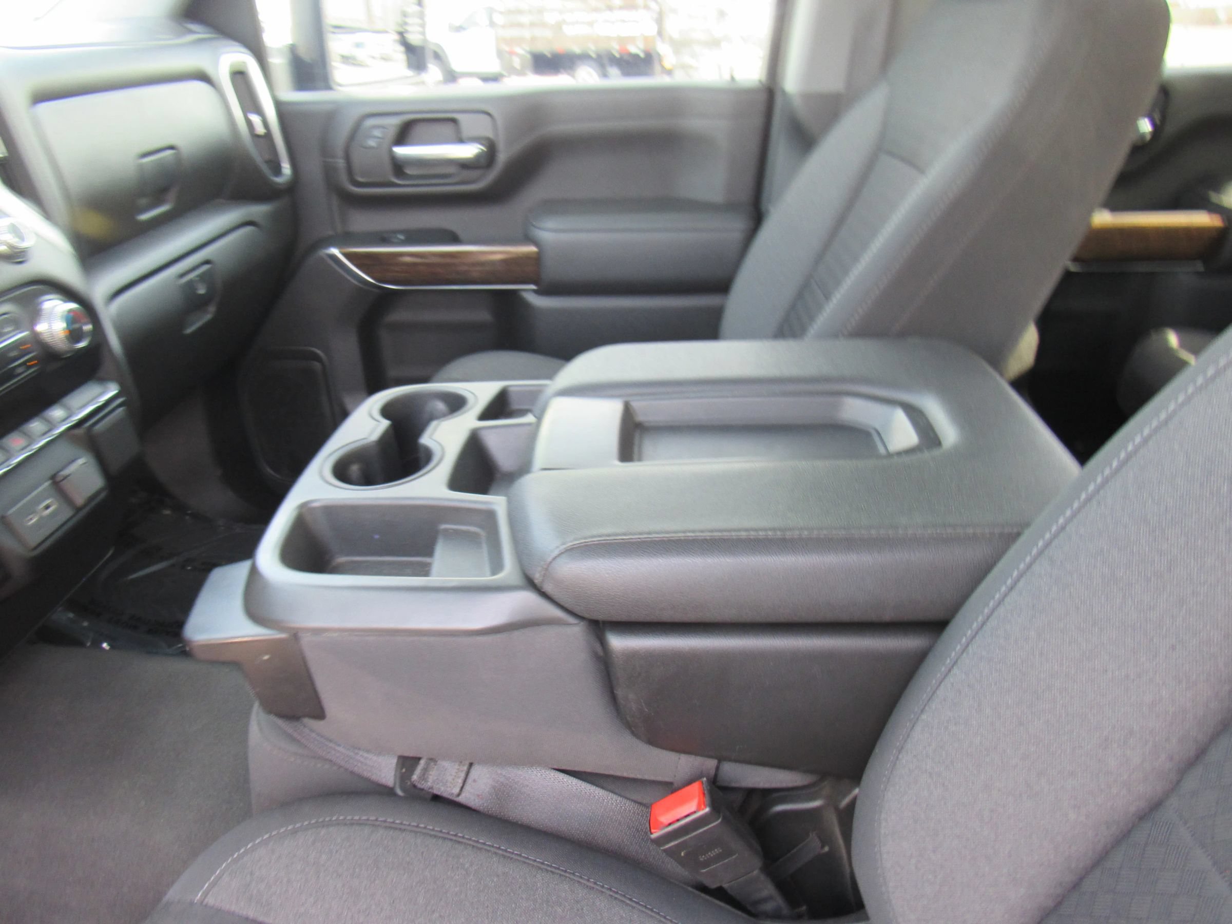 Used 2023 GMC Sierra 2500 SLE AWD/4WD image 17