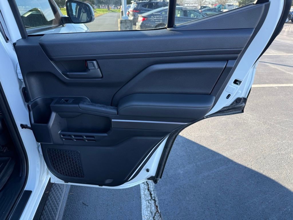 Certified 2025 Toyota 4Runner SR5 image 40