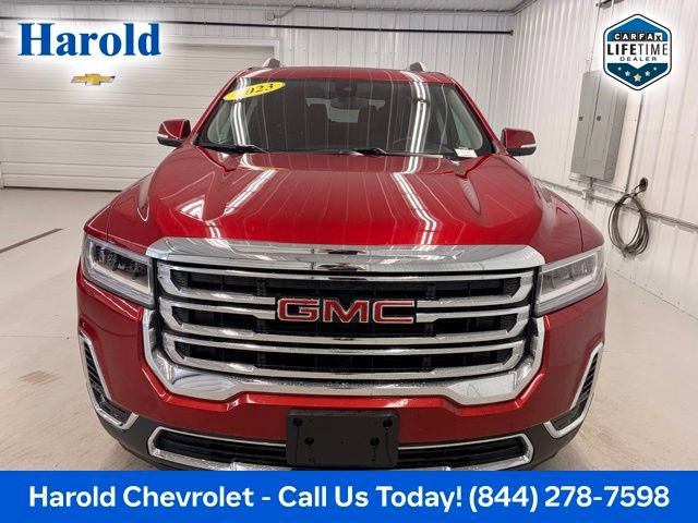 Used 2023 GMC Acadia SLE w/ LPO, Floor Liner Package AWD/4WD image 2