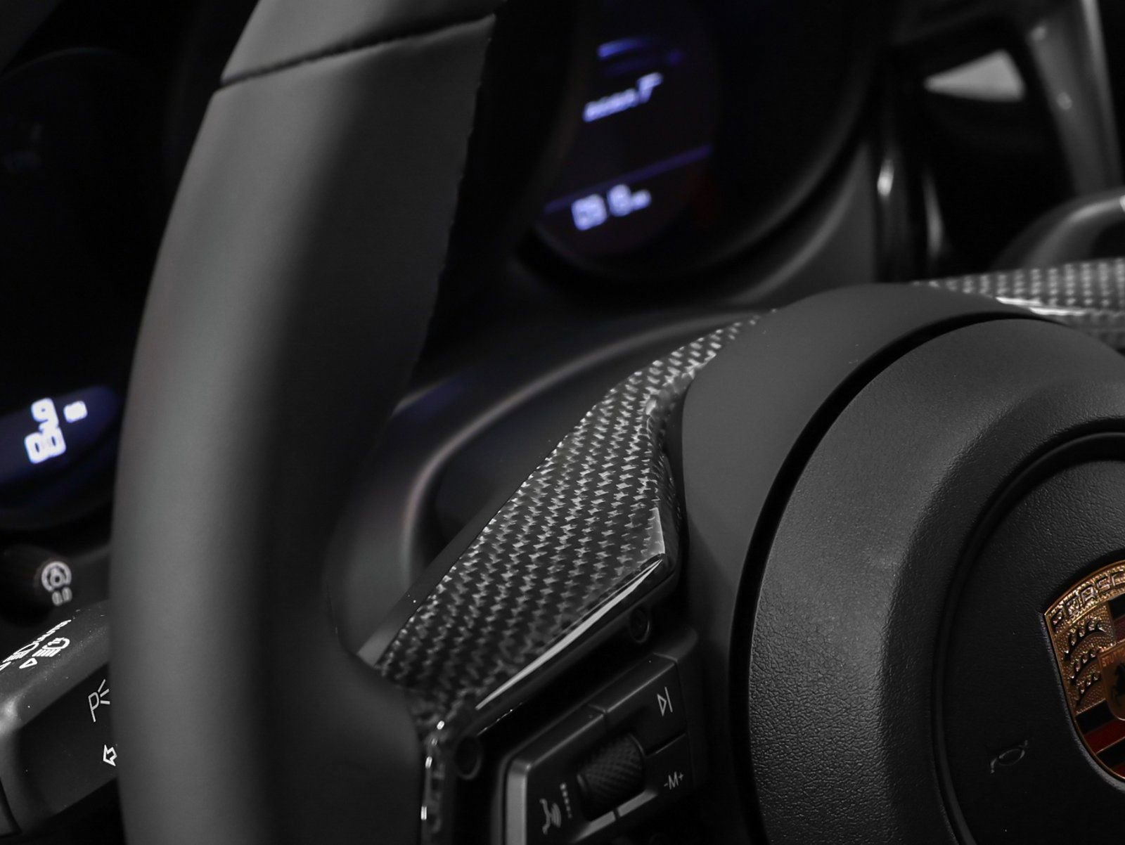 New 2026 Porsche Macan Turbo image 34