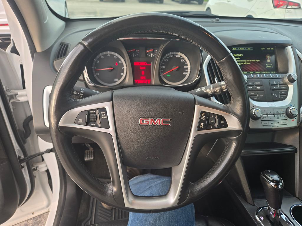 Used 2017 GMC Terrain SLT w/ Open Road Package FWD image 11