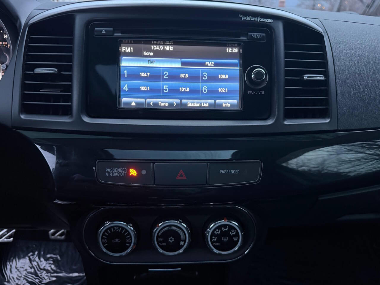 Used 2015 Mitsubishi Lancer Evolution GSR image 30