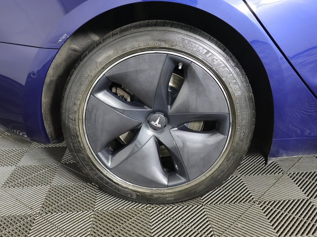 Used 2018 Tesla Model 3 Long Range image 21