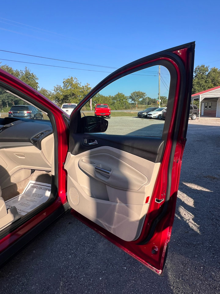 Used 2013 Ford Escape SE image 13