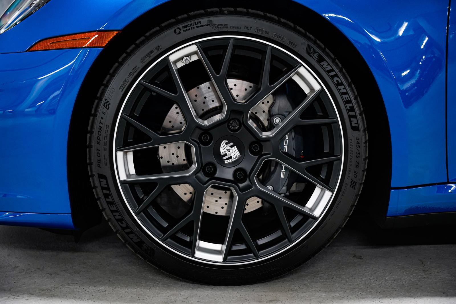 Used 2026 Porsche 911 Carrera T RWD image 55