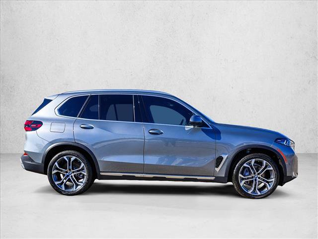 Used 2026 BMW X5 xDrive40i AWD/4WD image 5