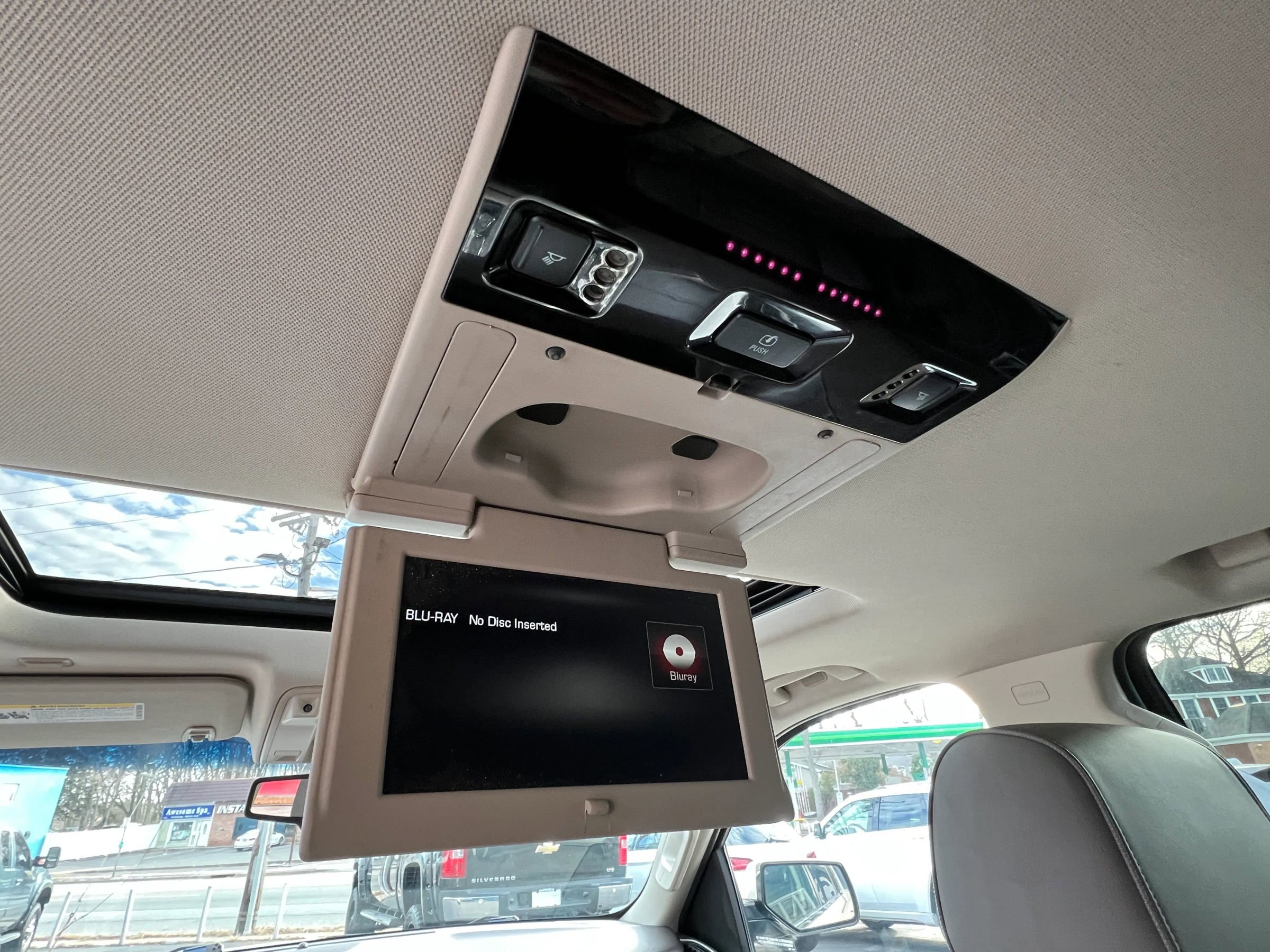 Used 2015 GMC Yukon Denali image 22