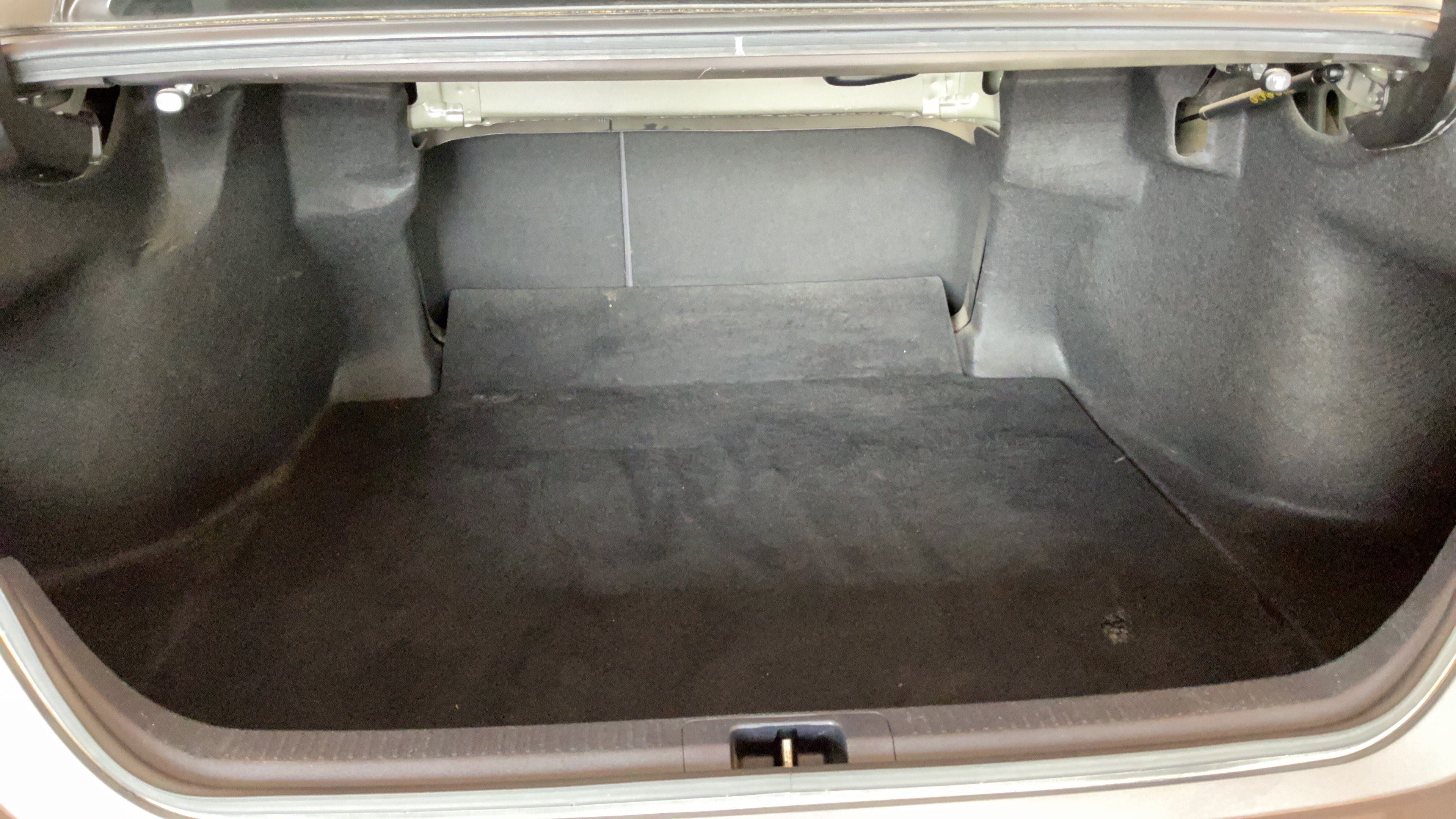 Certified 2023 Toyota Camry LE FWD image 28