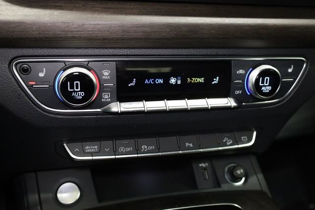 Used 2024 Audi Q5 2.0T Premium w/ Convenience Package image 24