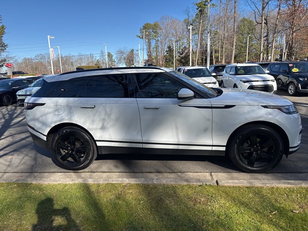 Used 2018 Land Rover Range Rover Velar S image 4