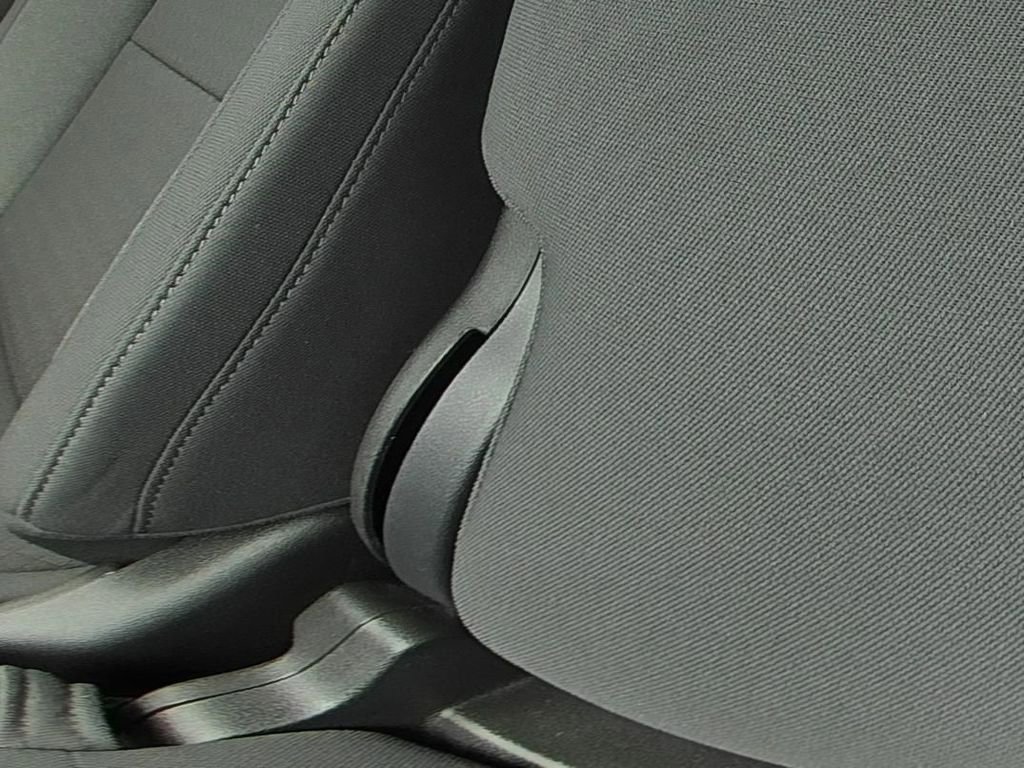 Used 2025 Chevrolet Silverado 1500 Custom RWD image 12