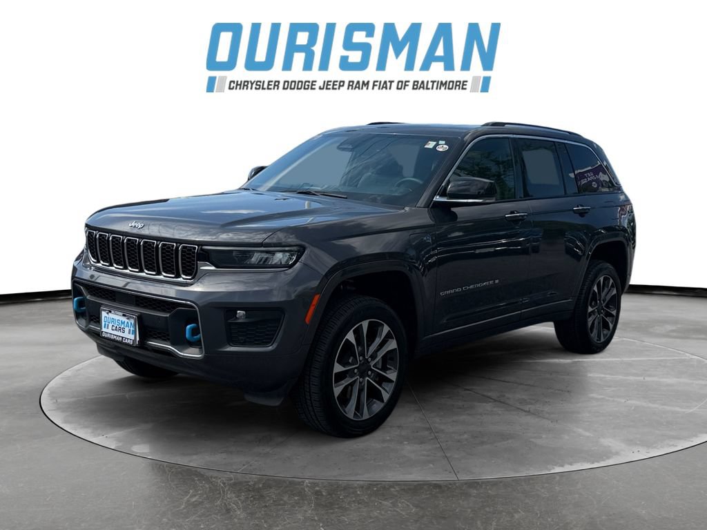 Used 2023 Jeep Grand Cherokee Overland AWD/4WD image 2