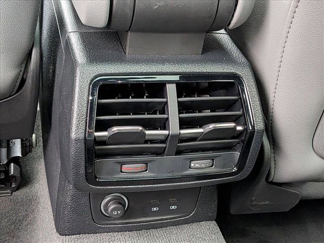 Certified 2025 Audi Q3 2.0T Premium w/ Convenience Package image 17