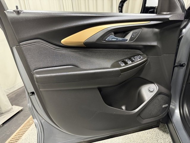 Used 2021 Chevrolet TrailBlazer ACTIV w/ Sun and Liftgate Package image 18