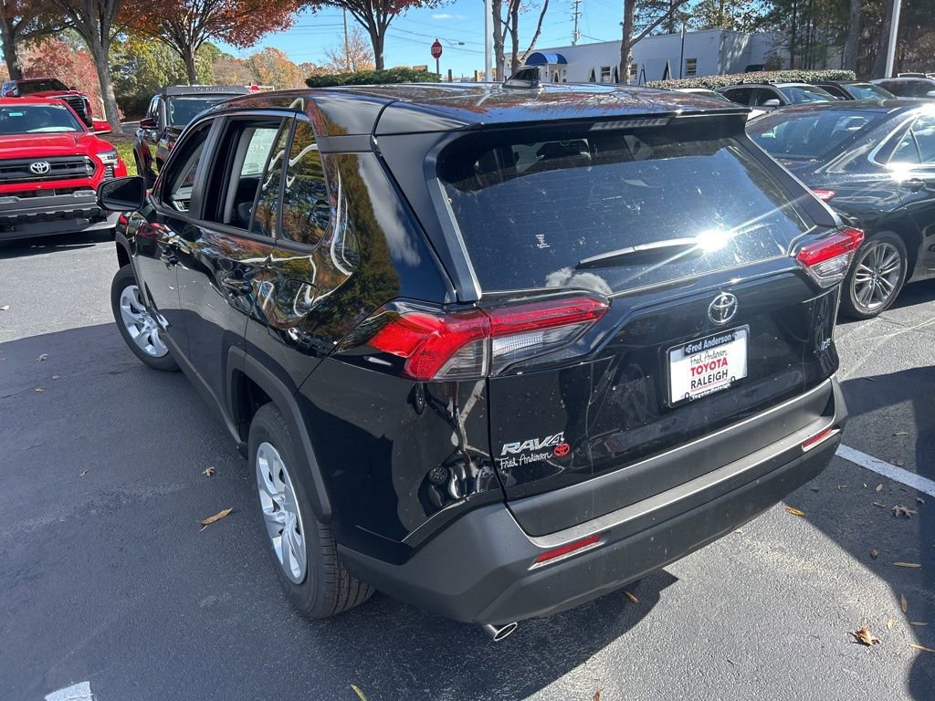 New 2025 Toyota RAV4 LE image 15