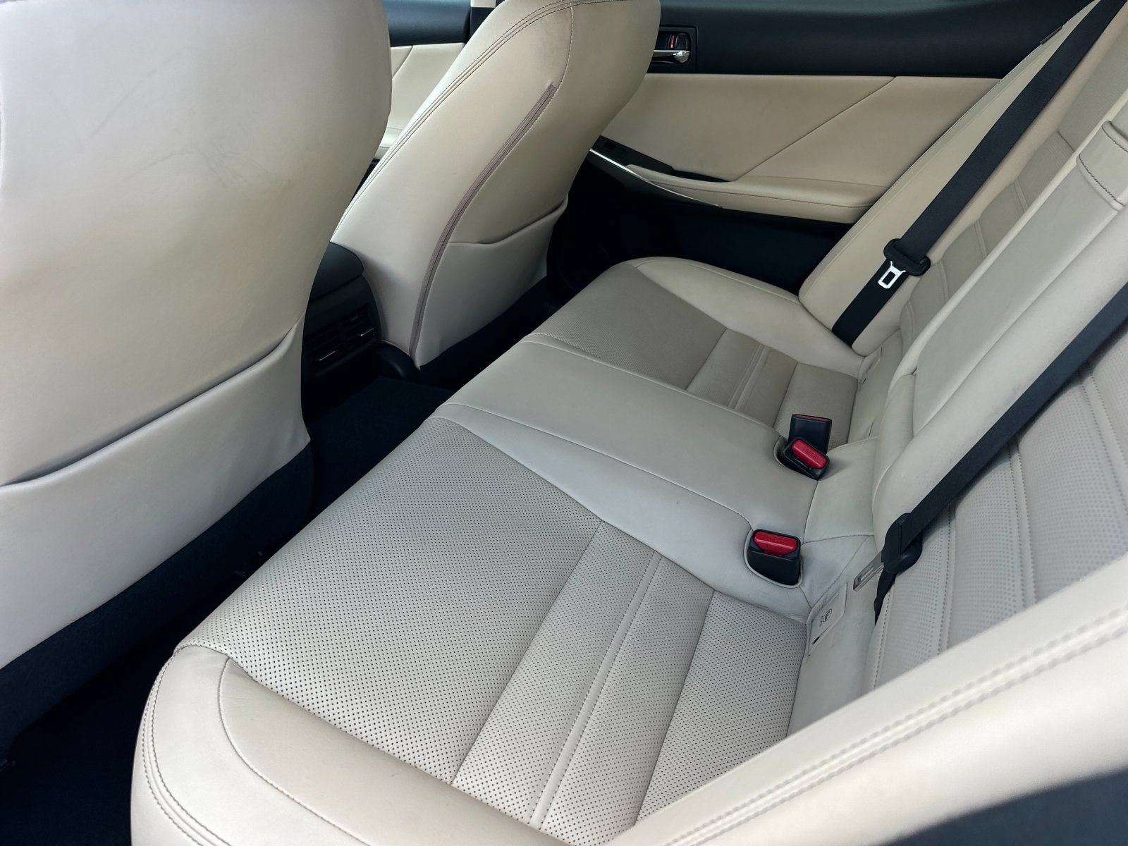 Used 2015 Lexus IS 350 AWD image 11