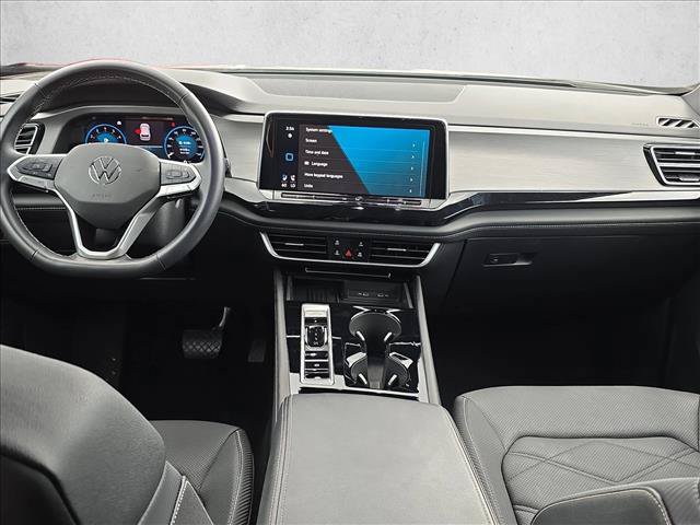 Used 2025 Volkswagen Atlas Cross Sport SE AWD/4WD image 19