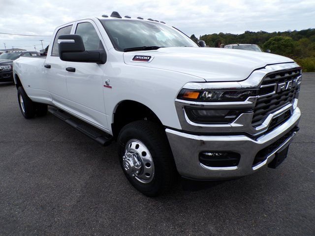 New 2026 RAM 3500 Tradesman image 6
