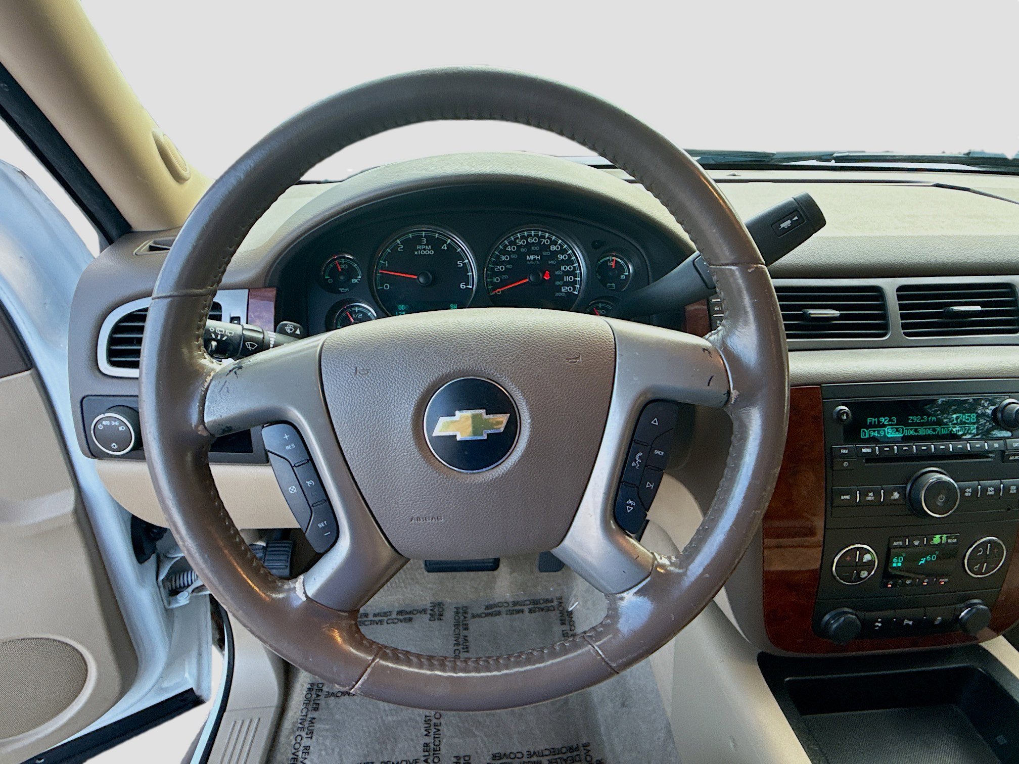 Used 2014 Chevrolet Tahoe LT image 10