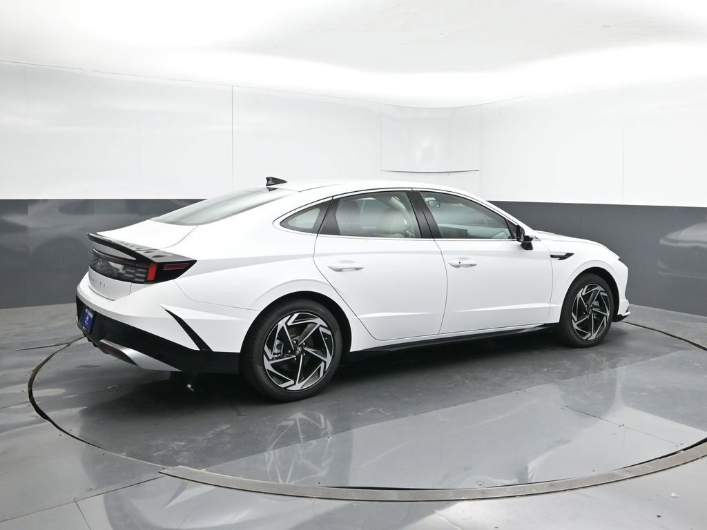 New 2026 Hyundai Sonata SEL image 5