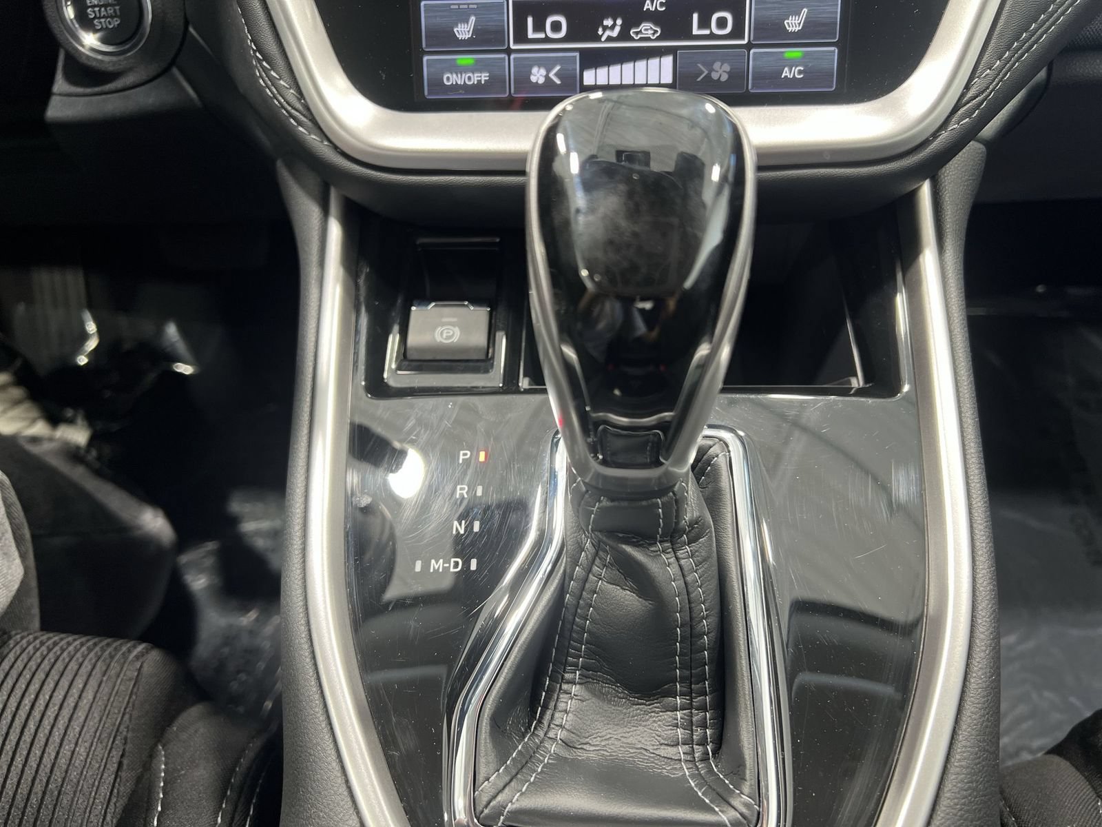 Certified 2025 Subaru Legacy Premium AWD/4WD image 19