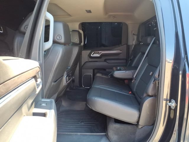Used 2022 Chevrolet Silverado 1500 LTZ AWD/4WD image 6