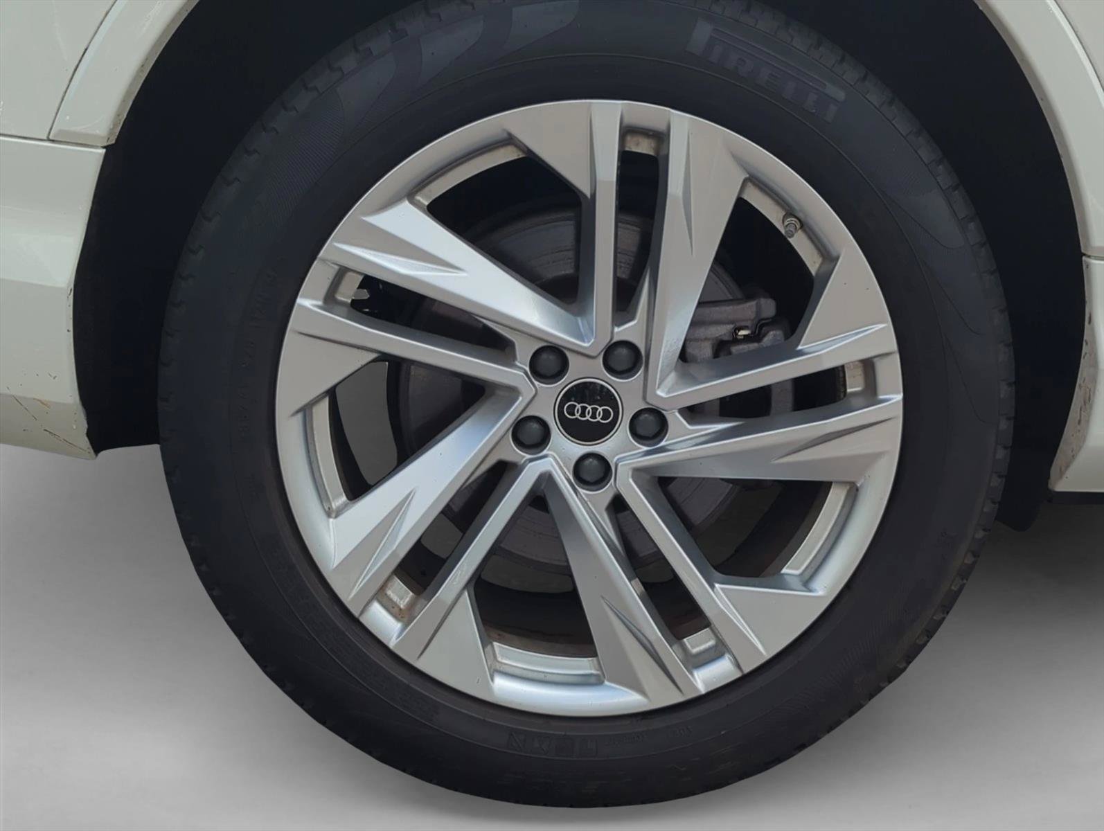 Used 2023 Audi Q7 3.0T Premium Plus AWD/4WD image 8