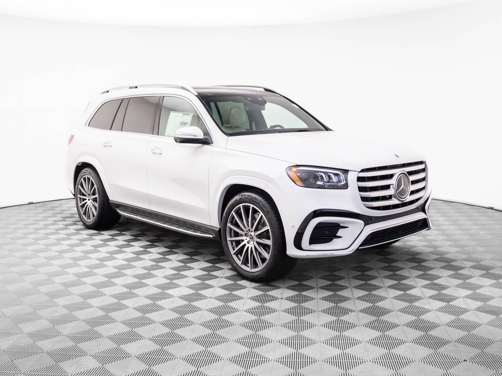 New 2026 Mercedes-Benz GLS 580 4MATIC image 7
