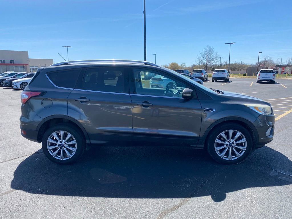 Used 2017 Ford Escape Titanium image 8
