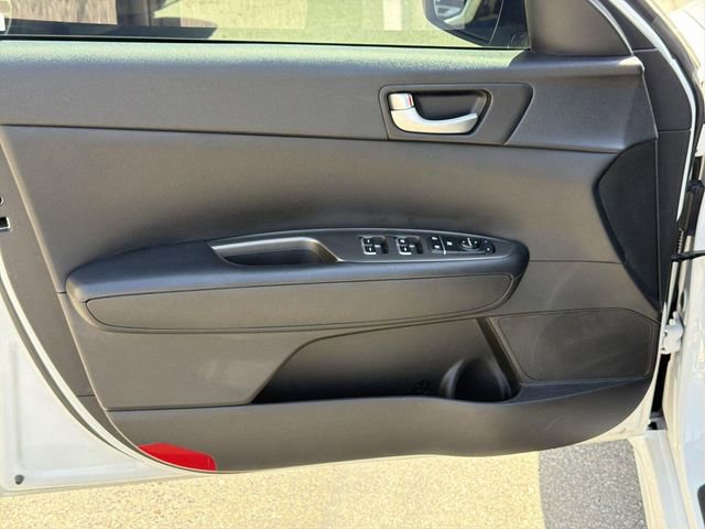 Used 2019 Kia Optima LX FWD image 18