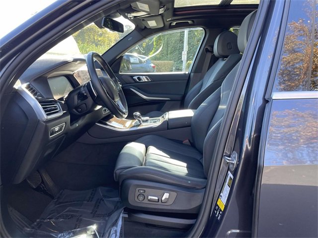 Used 2021 BMW X5 xDrive40i w/ Convenience Package image 11