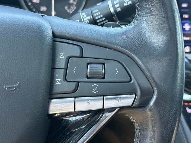 Certified 2023 Cadillac XT6 Premium Luxury w/ Technology Package AWD/4WD image 27