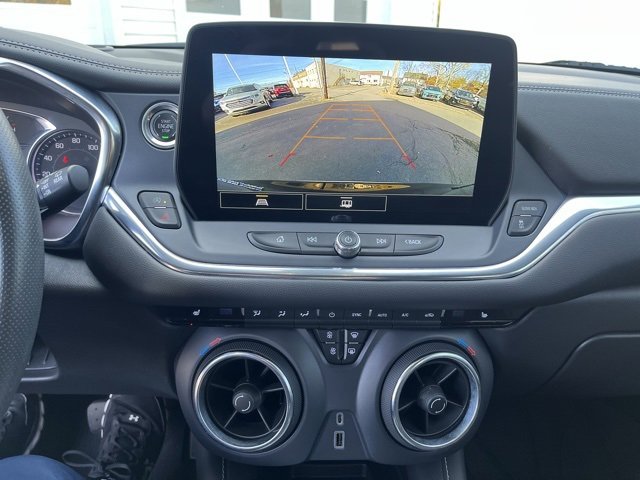 Used 2023 Chevrolet Blazer LT w/ Convenience Package image 15