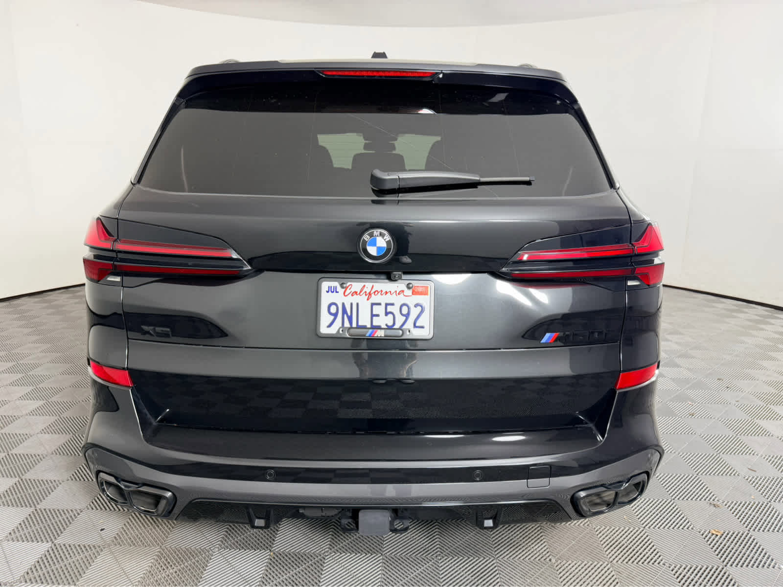 Certified 2025 BMW X5 M60i image 4