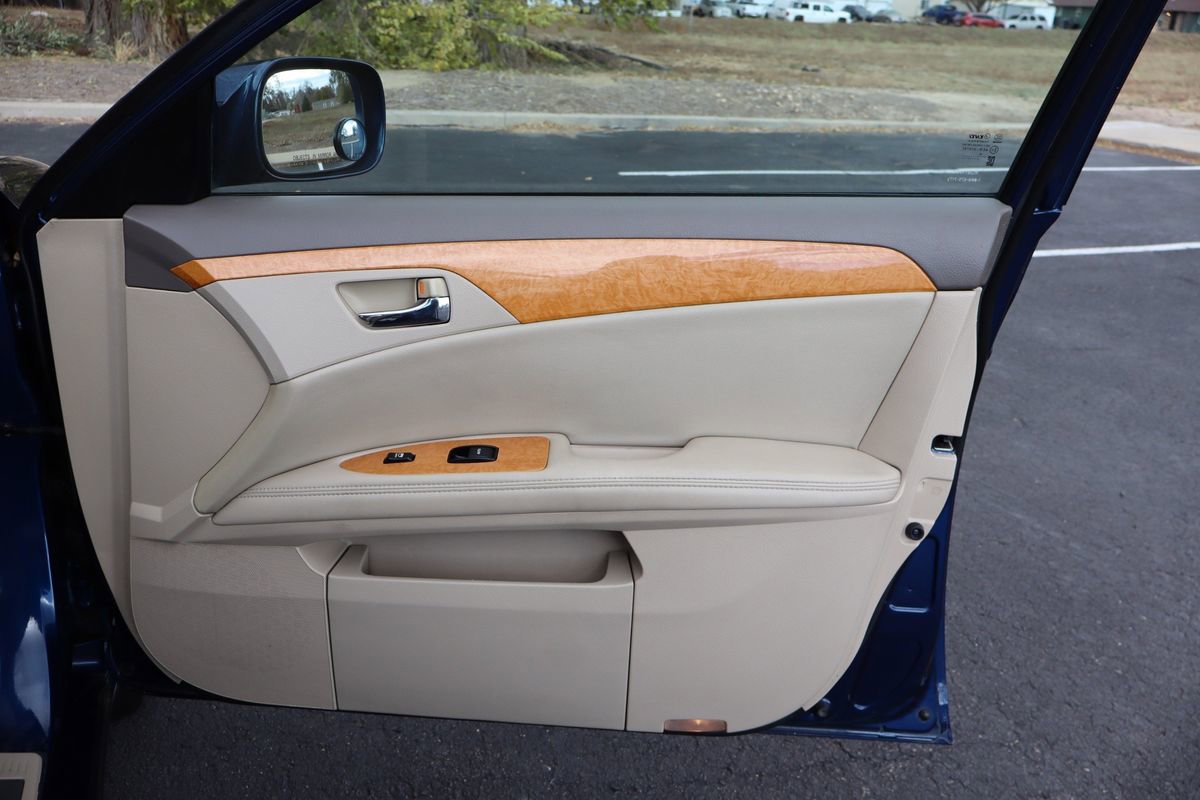 Used 2007 Toyota Avalon XL image 26