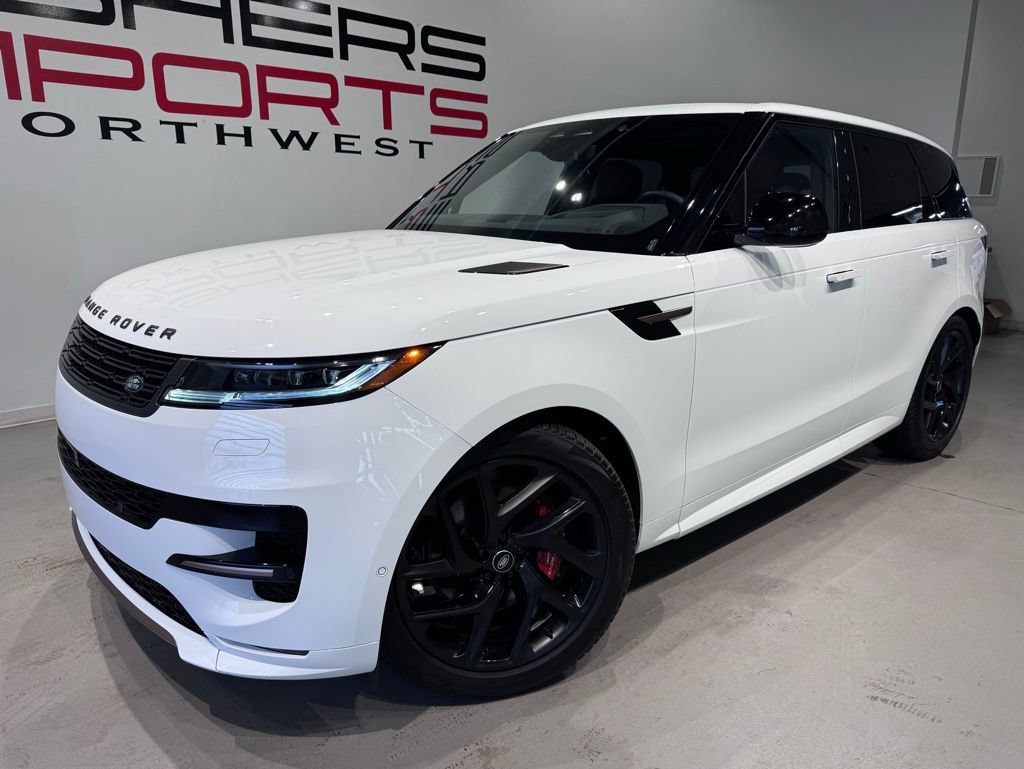 Used 2025 Land Rover Range Rover Sport Dynamic SE AWD/4WD image 2