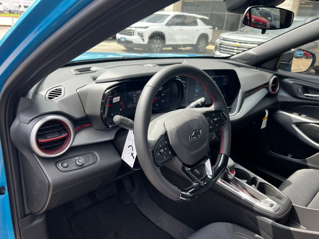 New 2026 Chevrolet Trax RS w/ Sunroof Package image 27