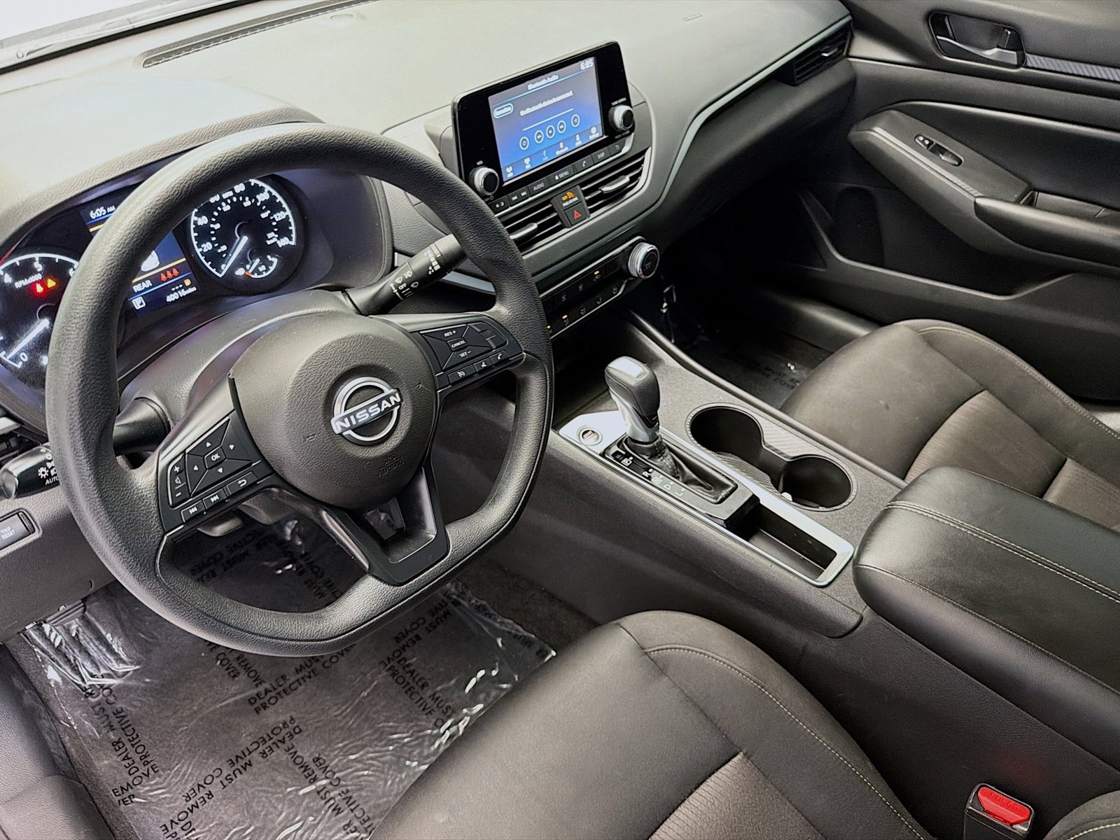 Used 2024 Nissan Altima 2.5 S FWD image 7