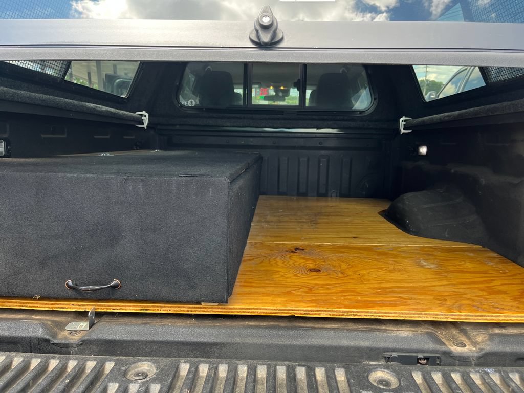 Used 2022 Nissan Frontier SV w/ Technology Package RWD image 21