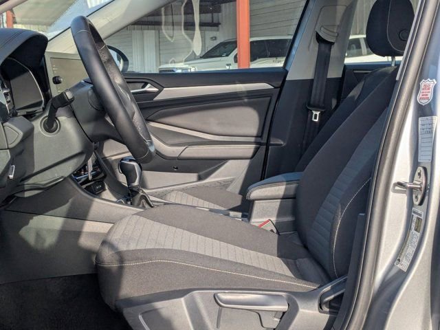 Used 2025 Volkswagen Jetta S FWD image 21