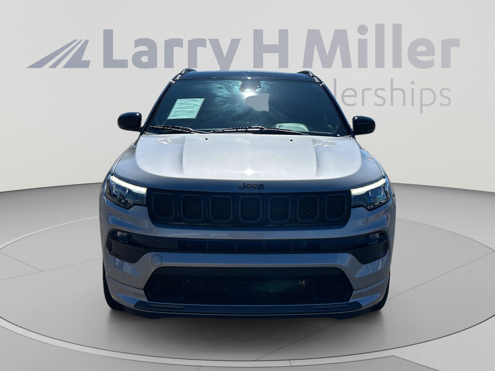 Used 2024 Jeep Compass Limited w/ High Altitude Package AWD/4WD image 8
