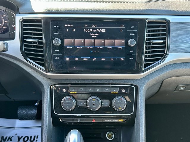 Certified 2022 Volkswagen Atlas Cross Sport SE w/ Panoramic Sunroof Package image 26