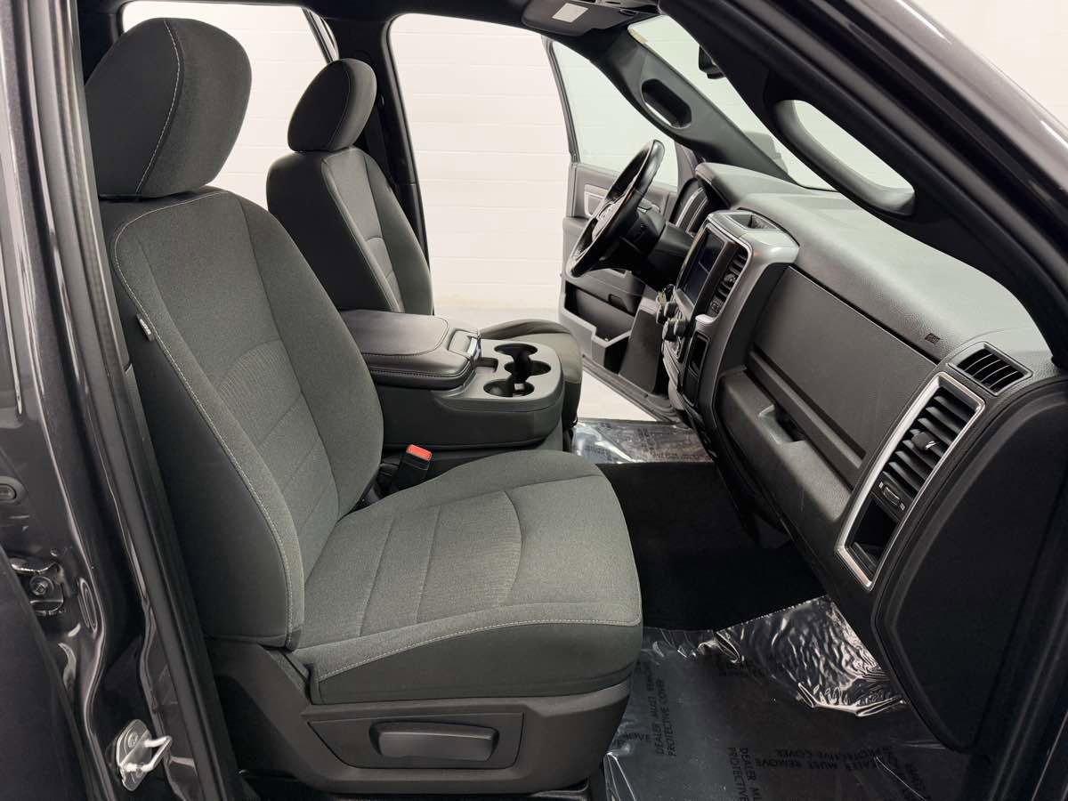 Used 2022 RAM 1500 Classic Warlock image 15