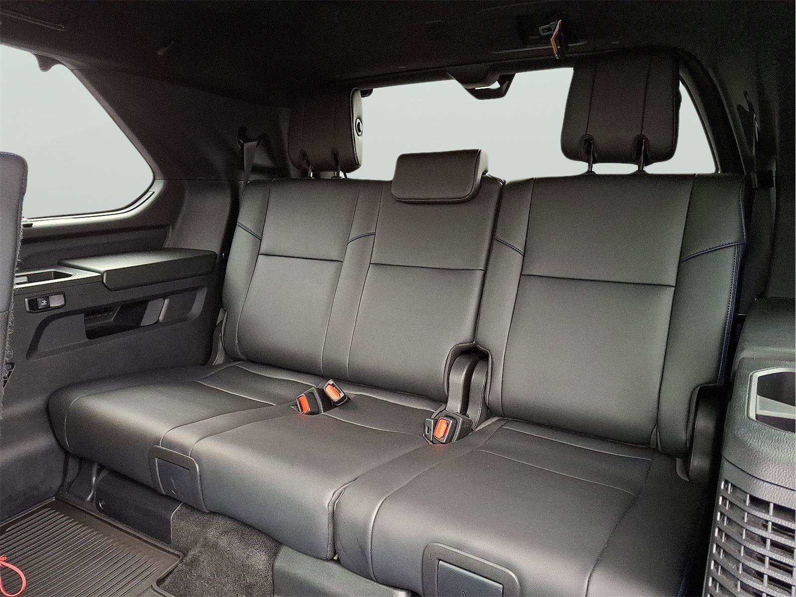 Used 2024 Toyota Sequoia Platinum image 11