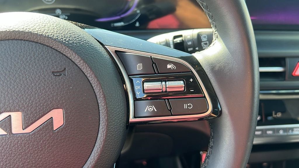 Used 2025 Kia Seltos S image 16